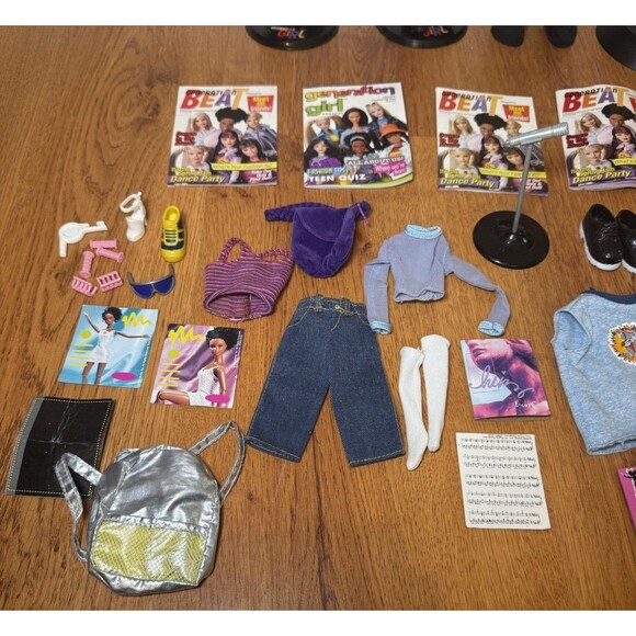 Vtg Generation Girl Barbie 1999 Lot Of 4 w/ Accessories Nichelle Chelsie Blaine - Picture 10 of 15